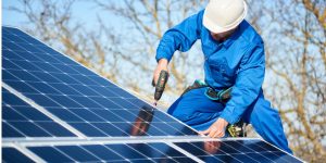 Installation Maintenance Panneaux Solaires Photovoltaïques à Avenay